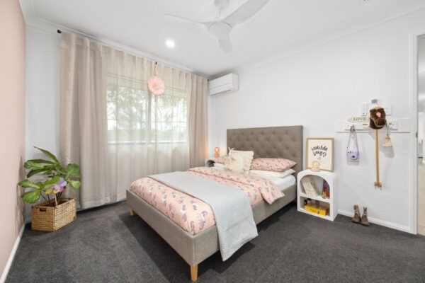 Listing image for 17 Viewland Drive, Mooloolah Valley  QLD  4553