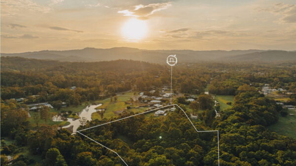 Listing image for 48 Hamilton Close, Mooloolah Valley  QLD  4553