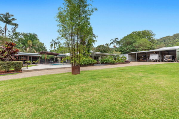 Listing image for 262 Glenview Road, Glenview  QLD  4553