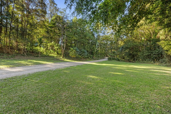 Listing image for 218 King Road, Mooloolah Valley  QLD  4553