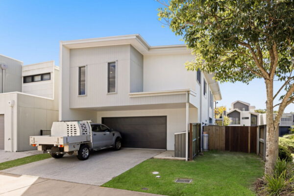 Listing image for 37 Claremont Drive, Maroochydore  QLD  4558