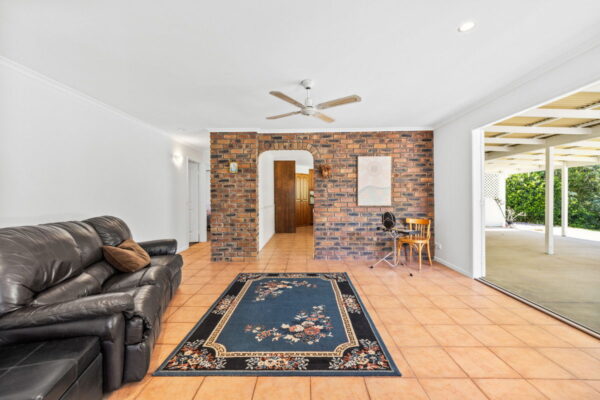 Listing image for 5 Bloodwood Close, Mooloolah Valley  QLD  4553