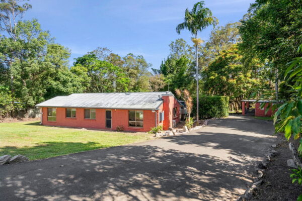 Listing image for 164 Bowen Road, Glass House Mountains  QLD  4518