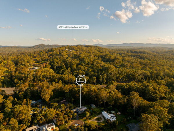 Listing image for 24 Sundown Close, Tanawha  QLD  4556