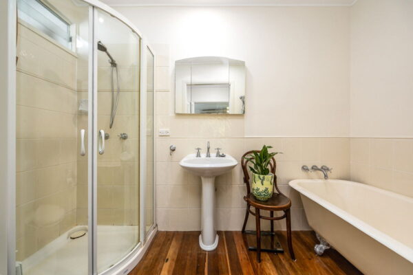 Listing image for 23 Ballinger Road, Buderim  QLD  4556
