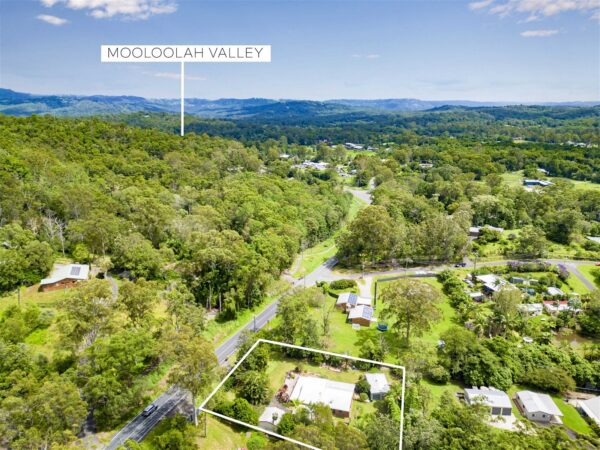 Listing image for 340 Connection Road, Mooloolah Valley  QLD  4553