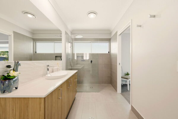 Listing image for 7 Isambert Road, Glenview  QLD  4553