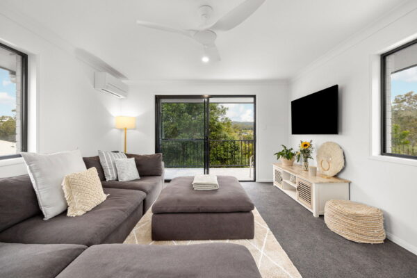 Listing image for 17 Viewland Drive, Mooloolah Valley  QLD  4553
