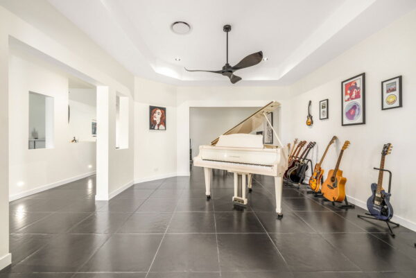Listing image for 114 Old Gympie Road, Mooloolah Valley  QLD  4553