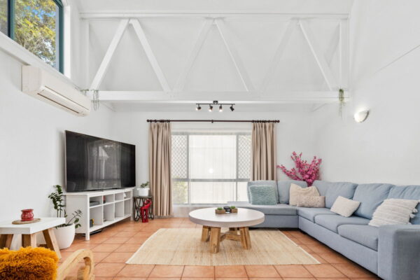 Listing image for 5 Bloodwood Close, Mooloolah Valley  QLD  4553