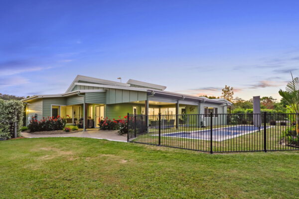 Listing image for 48 Hamilton Close, Mooloolah Valley  QLD  4553