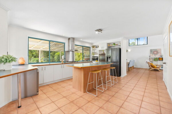 Listing image for 5 Bloodwood Close, Mooloolah Valley  QLD  4553