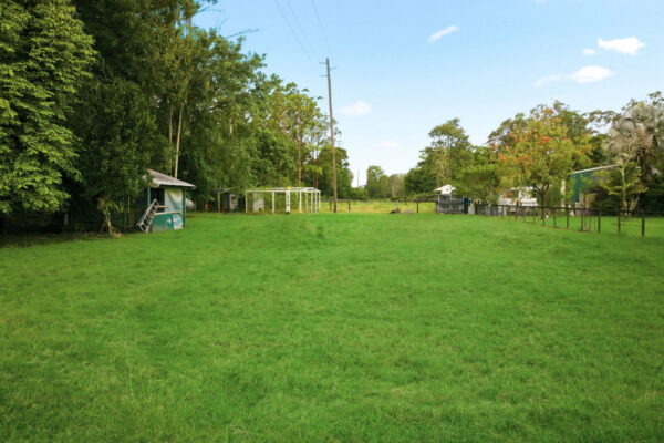 Listing image for 4 Idris Court, Landsborough  QLD  4550