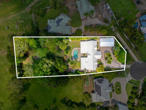 Listing image for 5 Bloodwood Close, Mooloolah Valley  QLD  4553