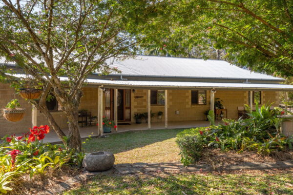 Listing image for 152 Glenview Road, Palmview  QLD  4553