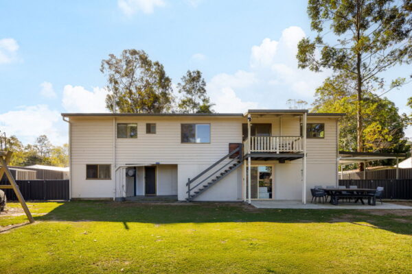 Listing image for 4 Leach Avenue, Landsborough  QLD  4550
