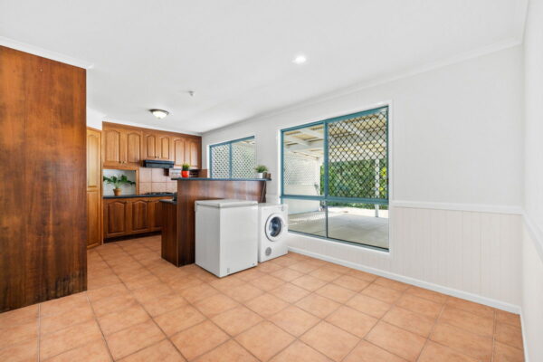 Listing image for 5 Bloodwood Close, Mooloolah Valley  QLD  4553
