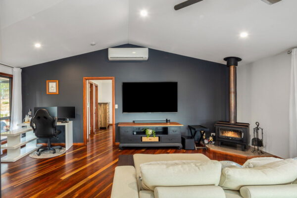 Listing image for 26 Eagle View Lane, Mooloolah Valley  QLD  4553