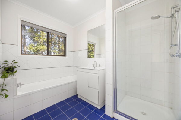 Listing image for 4 Leach Avenue, Landsborough  QLD  4550