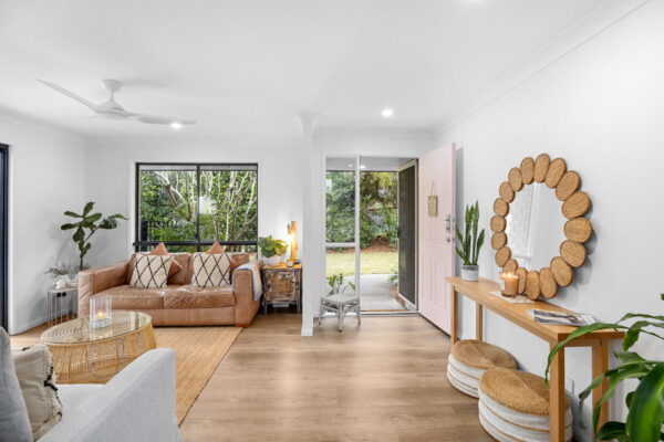 Listing image for 17 Viewland Drive, Mooloolah Valley  QLD  4553