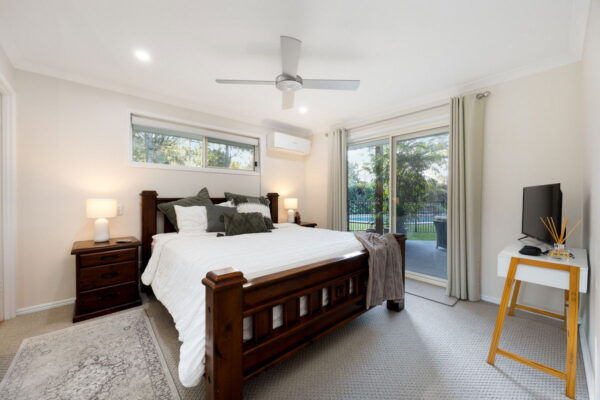 Listing image for 24 Sundown Close, Tanawha  QLD  4556