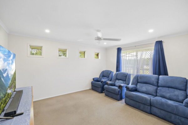 Listing image for 177 Kings Road, Glass House Mountains  QLD  4518