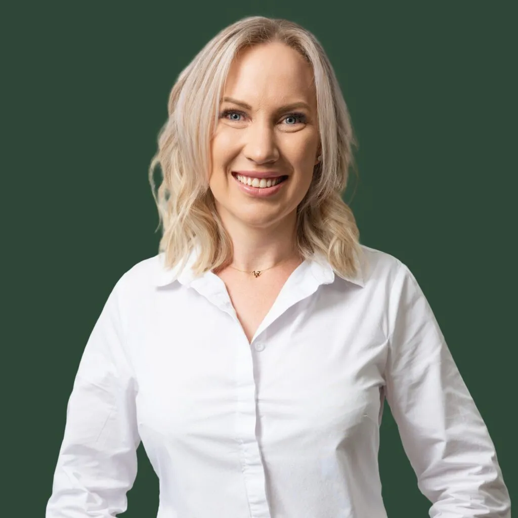 Carly Rowlands